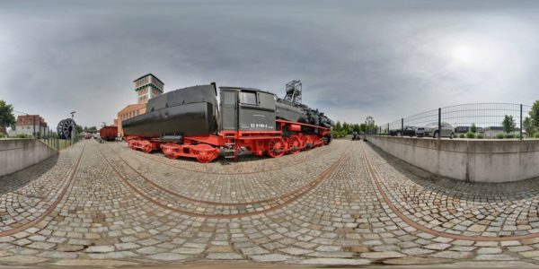 Oelsnitz_Bergbaumuseumhof3_equi